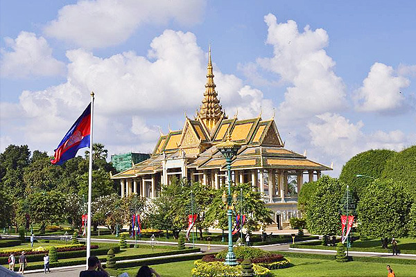 柬埔寨一芒果干加工公司1臺6噸燃氣蒸汽鍋爐