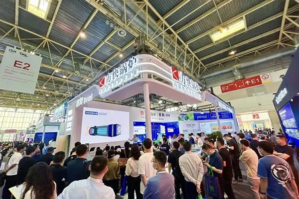 共“碳”未來，方快鍋爐攜新品“度奧”強勢亮相2023中國供熱展