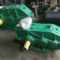 河南雙梁減速機廠家現(xiàn)貨供應(yīng)