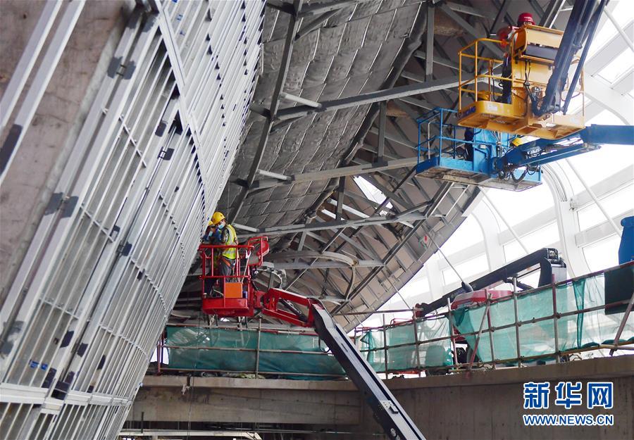 (體育·圖文互動)(5)易轉(zhuǎn)換、夠低碳、可持續(xù)——解密北京冬奧場館冰面建設(shè)亮點(diǎn)