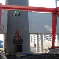 攀枝花抓斗龍門(mén)吊圖片