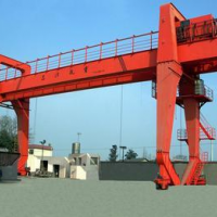 江蘇門(mén)式起重機(jī)生產(chǎn)安裝廠(chǎng)家