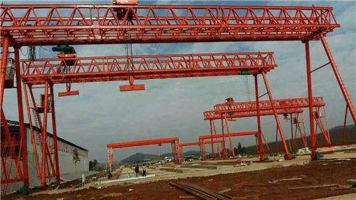 云南永勝縣提梁機(jī)安裝維修